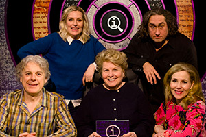 QI. Image shows left to right: Alan Davies, Sara Pascoe, Sandi Toksvig, Ross Noble, Sally Phillips