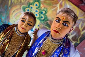 Russell Howard & Mum. Image shows from L to R: Ninette Howard, Russell Howard