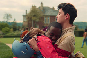 Sex Education. Image shows from L to R: Eric Effiong (Ncuti Gatwa), Otis Milburn (Asa Butterfield). Copyright: Eleven Film