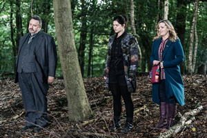 Shakespeare & Hathaway - Private Investigators. Image shows from L to R: Frank Hathaway (Mark Benton), Kate Minola (Caitlin Drabble), Luella Shakespeare (Jo Joyner)