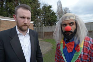 Taskmaster. Image shows from L to R: Alex Horne, Paul Chowdhry. Copyright: Avalon Television