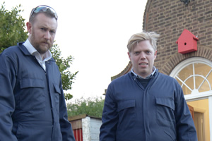 Taskmaster. Image shows from L to R: Alex Horne, Rob Beckett. Copyright: Avalon Television