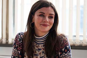 This Way Up. Aine (Aisling Bea). Copyright: Merman