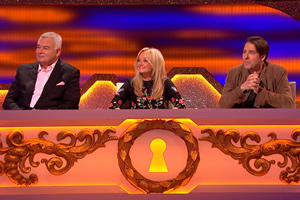 Through The Keyhole. Image shows from L to R: Eamonn Holmes, Emma Bunton, Jonathan Ross. Copyright: Talkback