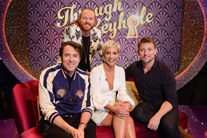 Through The Keyhole. Image shows from L to R: Jonathan Ross, Leigh Francis, Frankie Bridge, Ben Shephard. Copyright: Talkback