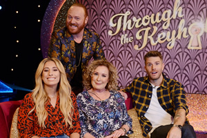 Through The Keyhole. Image shows from L to R: Stacey Solomon, Leigh Francis, Beverley Callard, Joel Dommett. Copyright: Talkback