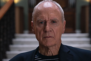 Wreck. Charles Deveraux (Alan Dale)