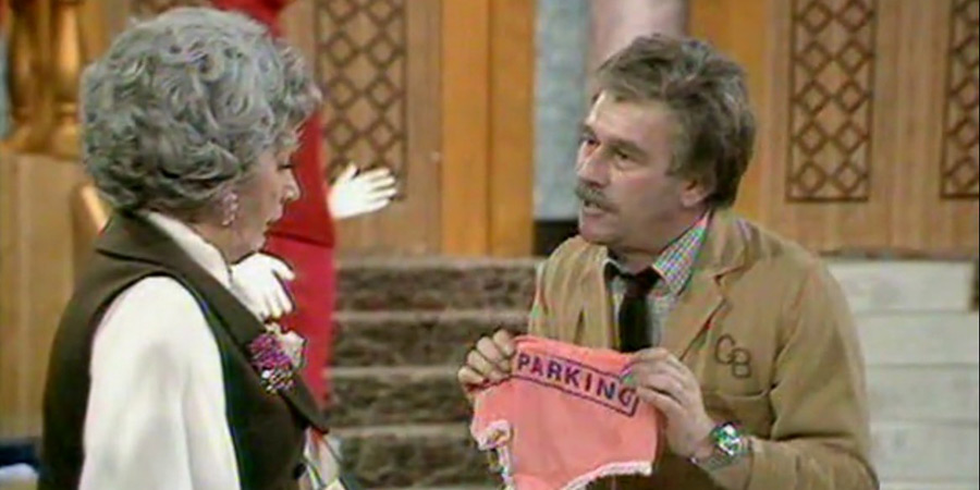 Are You Being Served?. Image shows left to right: Mrs Betty Slocombe (Mollie Sugden), Mr Mash (Larry Martyn) Are You Being Served?. Image shows left to right: Mrs Betty Slocombe (Mollie Sugden), Mr Mash (Larry Martyn)