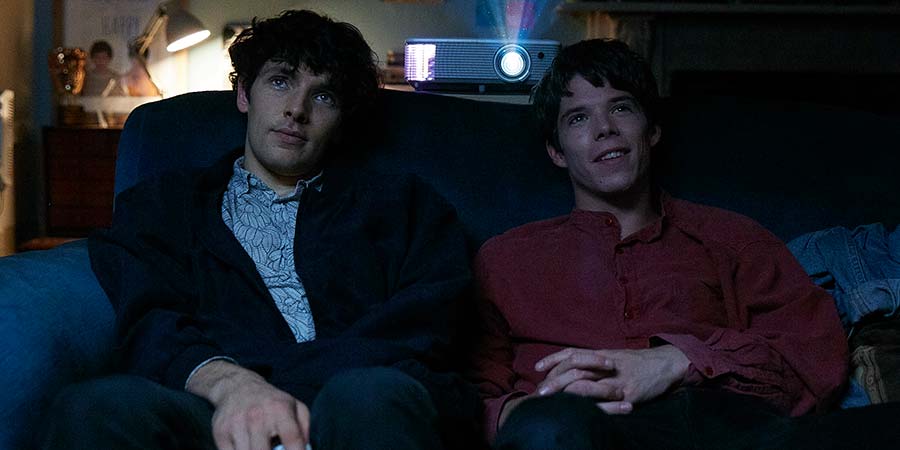 Benjamin. Image shows from L to R: Benjamin (Colin Morgan), Noah (Phénix Brossard)