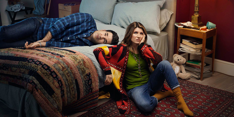 Catastrophe. Image shows from L to R: Rob (Rob Delaney), Sharon (Sharon Horgan). Copyright: Avalon Television