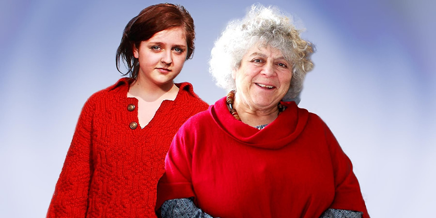 Charlotte And Lillian. Image shows from L to R: Charlotte (Helen Monks), Lillian (Miriam Margolyes). Copyright: Giddy Goat Productions