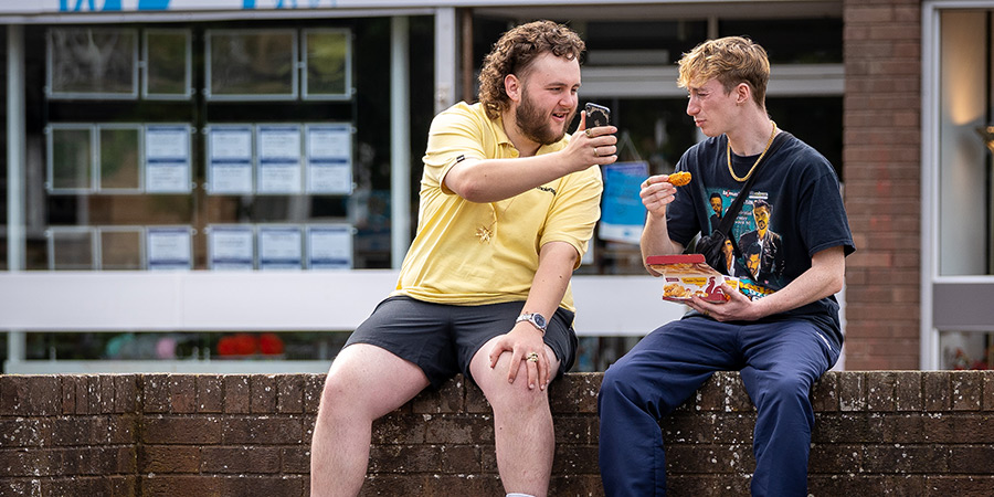 Chicken Town. Image shows left to right: Everett Gaskin, Hugo Carter. Credit: Jessica Sansom