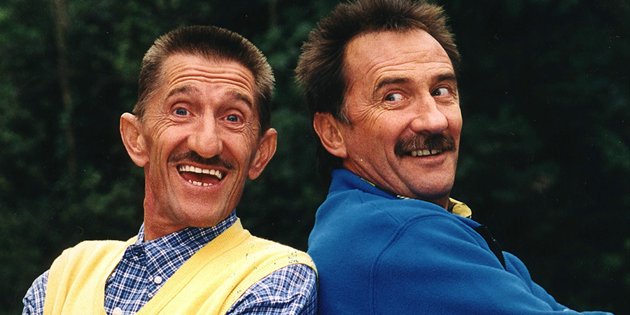 ChuckleVision. Image shows from L to R: Barry Chuckle (Barry Elliott), Paul Chuckle (Paul Elliott). Copyright: BBC