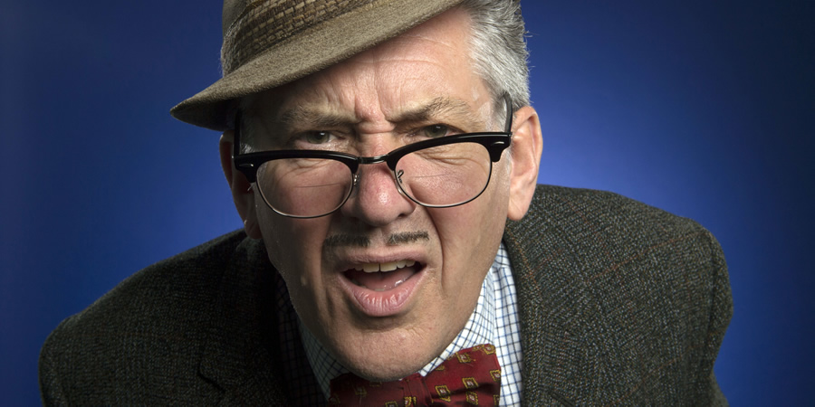 Count Arthur Strong. Count Arthur Strong (Steve Delaney)