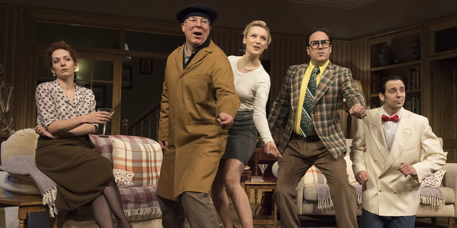 Dead Funny. Image shows from L to R: Katherine Parkinson, Steve Pemberton, Emily Berrington, Rufus Jones, Ralf Little. Copyright: Alistair Muir