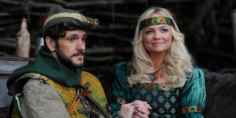 Drunk History. Image shows from L to R: Robin Hood (Mathew Baynton), Maid Marian (Emma Bunton). Copyright: Tiger Aspect Productions