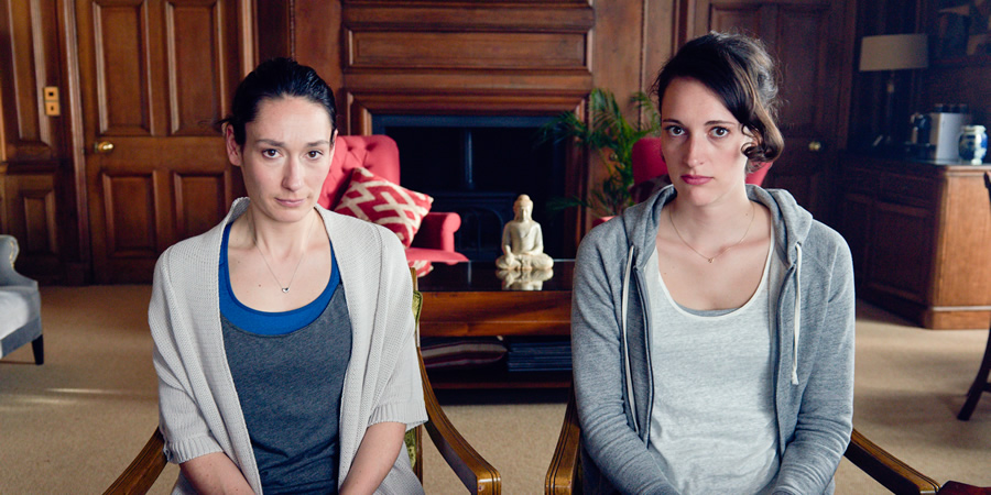 Fleabag. Image shows from L to R: Claire (Sian Clifford), Fleabag (Phoebe Waller-Bridge). Copyright: Two Brothers Pictures