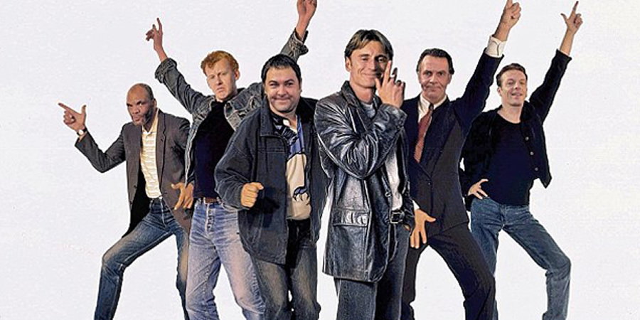 The Full Monty. Image shows from L to R: Horse (Paul Barber), Lomper (Steve Huison), Dave (Mark Addy), Gaz (Robert Carlyle), Gerald (Tom Wilkinson), Guy (Hugo Speer)