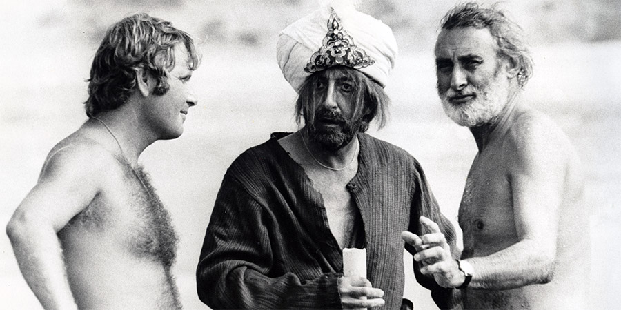 Ghost In The Noonday Sun. Image shows from L to R: Peter Medak, Peter Sellers, Spike Milligan