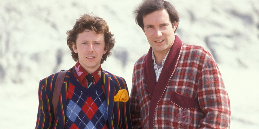 The Hitchhiker's Guide To The Galaxy. Image shows from L to R: Ford Prefect (David Dixon), Arthur Dent (Simon Jones). Copyright: BBC