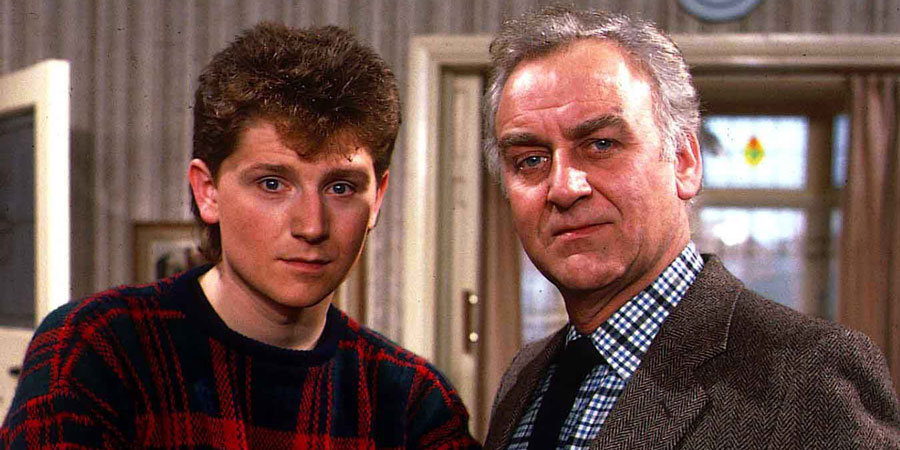 Home To Roost. Image shows from L to R: Matthew Willows (Reece Dinsdale), Henry Willows (John Thaw). Copyright: Yorkshire Television