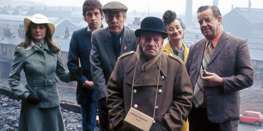I Didn't Know You Cared. Image shows from L to R: Pat Partington (Anita Carey), Carter Brandon (Stephen Rea), Uncle Mort (Robin Bailey), Uncle Stavely (Bert Palmer), Annie Brandon (Liz Smith), Les Brandon (John Comer). Copyright: BBC