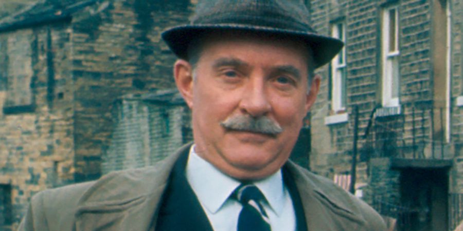 Last Of The Summer Wine. Cyril Blamire (Michael Bates)