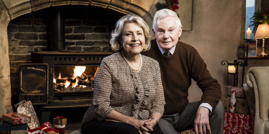 Last Tango In Halifax. Image shows from L to R: Celia (Anne Reid), Alan (Derek Jacobi). Copyright: Red Production Company