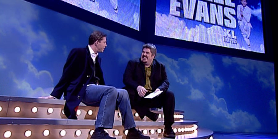 Lee Evans Up Close. Image shows from L to R: Lee Evans, Phill Jupitus. Copyright: Little Mo Films