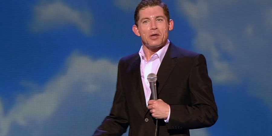 Lee Evans XL Tour 2005 Live - BBC1 Stand-Up - British Comedy Guide