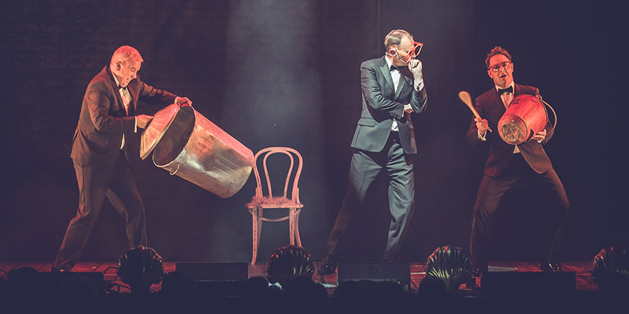 The League Of Gentlemen. Image shows from L to R: Dave Parkes (Steve Pemberton), Phil Proctor (Mark Gatiss), Ollie Plimsolls (Reece Shearsmith). Copyright: Aemen Sukkar