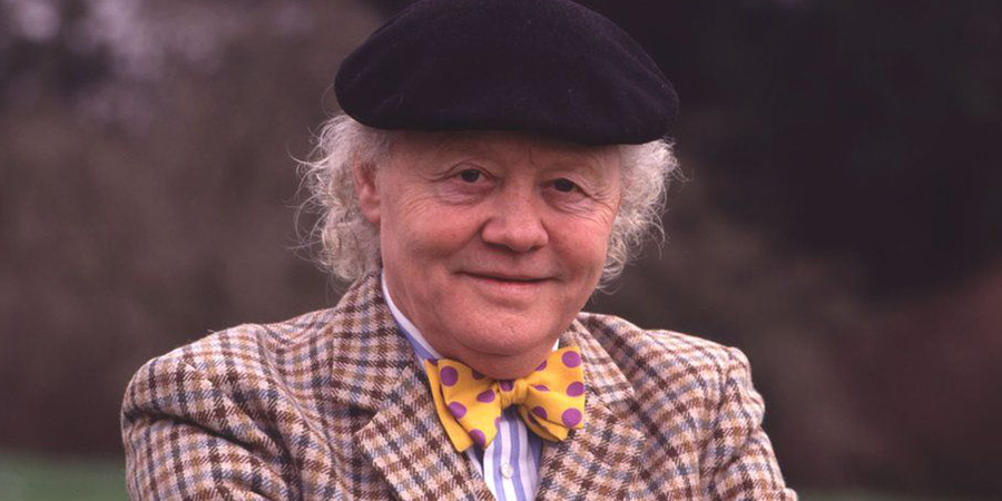 Lovejoy. Tinker Dill (Dudley Sutton)