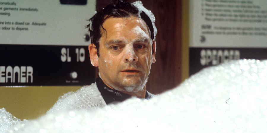 Lucky Feller. Bernard 'Shorty' Mepstead (David Jason). Copyright: London Weekend Television