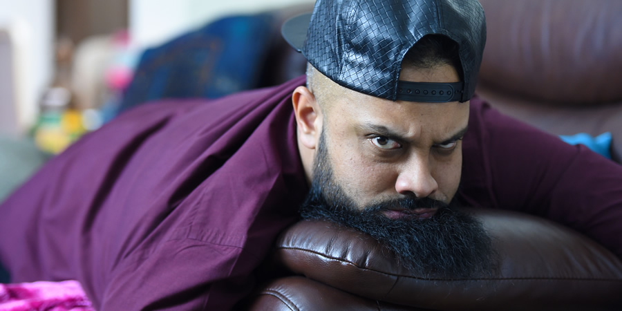 Man Like Mobeen. Mobeen (Guz Khan). Copyright: Cave Bear Productions