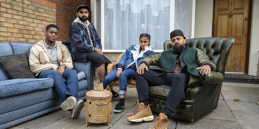 Man Like Mobeen. Image shows from L to R: Nate (Tolulope Ogunmefun), Eight (Tez Ilyas), Aks (Duaa Karim), Mobeen (Guz Khan)