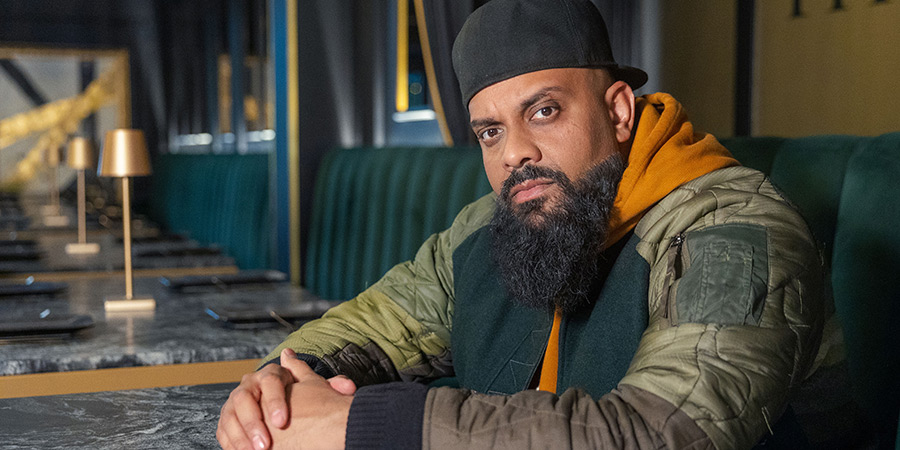 Man Like Mobeen. Mobeen (Guz Khan) Man Like Mobeen. Mobeen (Guz Khan)