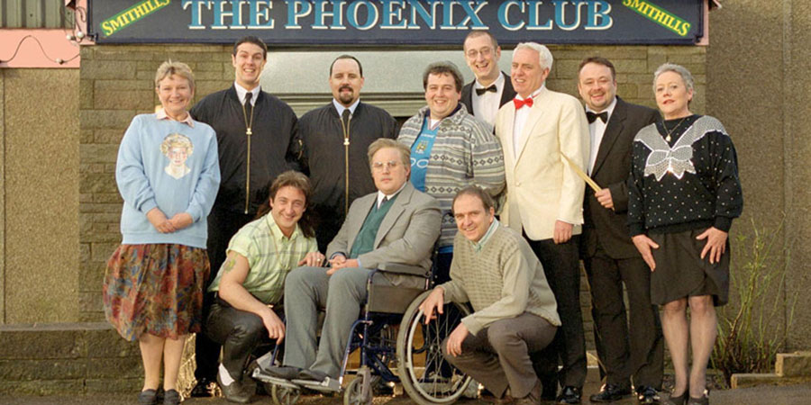 Phoenix Nights (TV Series 2001–2002) - IMDb