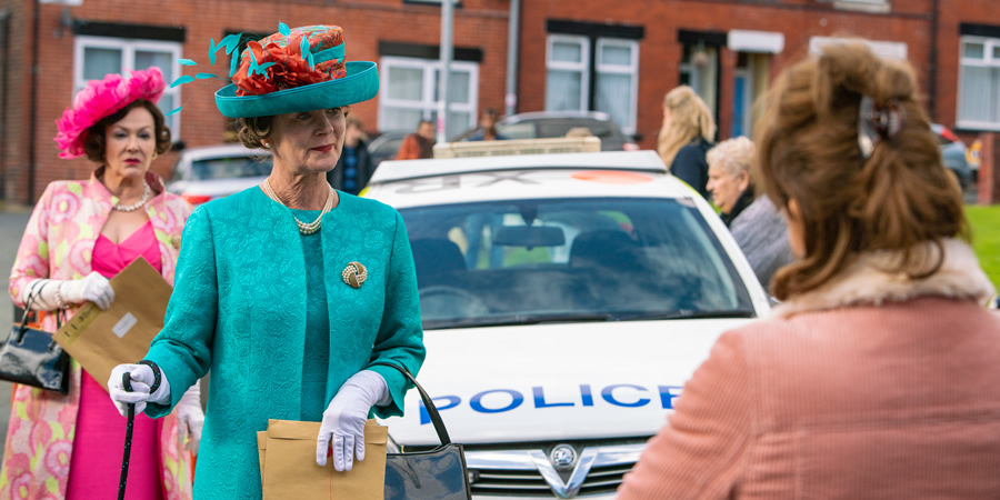 The Queen And I. Image shows from L to R: Margaret (Frances Barber), The Queen (Samantha Bond). Copyright: King Bert Productions