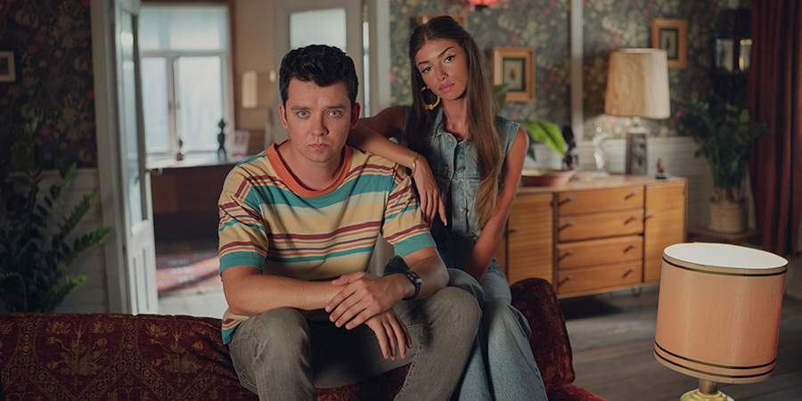 Sex Education. Image shows from L to R: Otis Milburn (Asa Butterfield), Ruby Matthews (Mimi Keene)