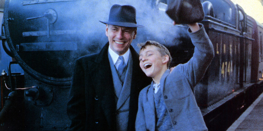 Shine On Harvey Moon. Image shows left to right: Harvey Moon (Kenneth Cranham), Stanley (Lee Whitlock) Shine On Harvey Moon. Image shows left to right: Harvey Moon (Kenneth Cranham), Stanley (Lee Whitlock)