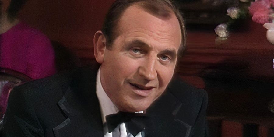 The Green Tie On The Little Yellow Dog. Leonard Rossiter