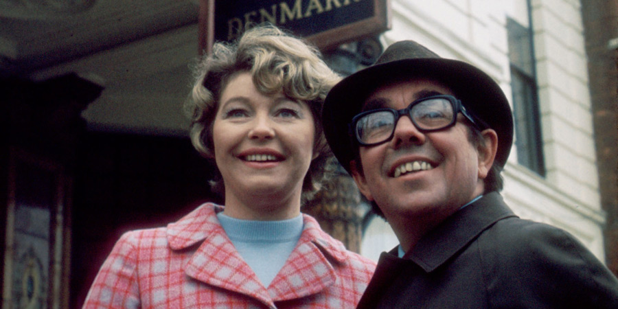 The Prince Of Denmark. Image shows from L to R: Laura (Rosemary Leach), Ronnie (Ronnie Corbett). Copyright: BBC