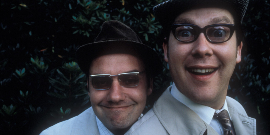 The Smell Of Reeves And Mortimer. Image shows from L to R: Bob Mortimer, Vic Reeves. Copyright: Channel X