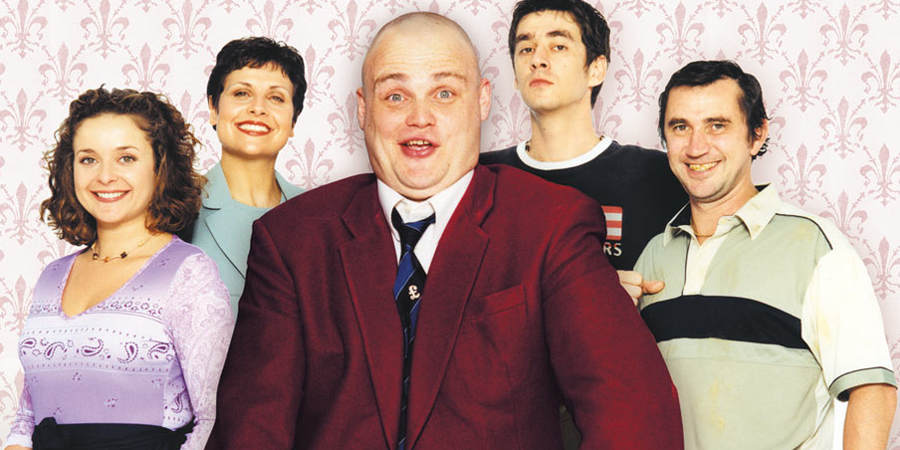 Time Gentlemen Please. Image shows from L to R: Janet (Julia Sawalha), Vicky Jackson (Rebecca Front), Guv (Al Murray), Steve (Jason Freeman), Terry (Phil Daniels). Copyright: Avalon Television