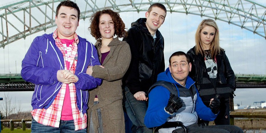 Two Pints Of Lager And A Packet Of Crisps. Image shows from L to R: Tim (Luke Gell), Donna Henshaw (Natalie Casey), Billy (Freddie Hogan), Gary 'Gaz' Wilkinson (Will Mellor), Cassie (Georgia Henshaw). Copyright: BBC