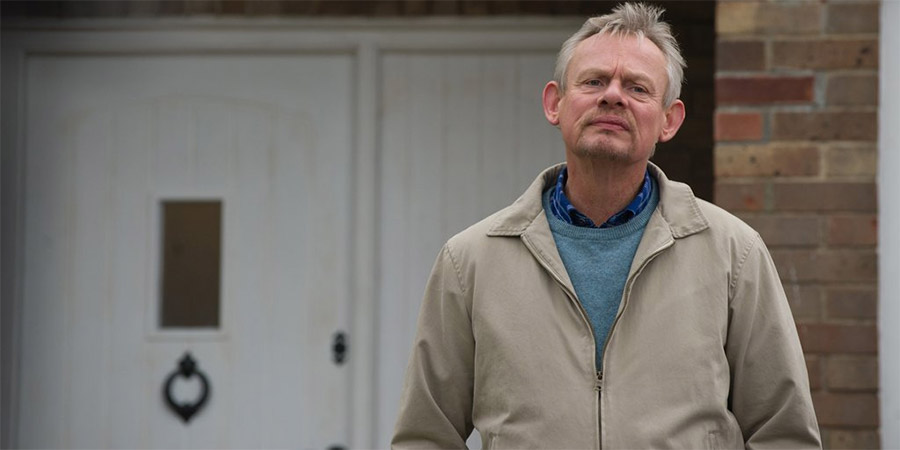 Warren. Warren Thompson (Martin Clunes). Copyright: Hat Trick Productions