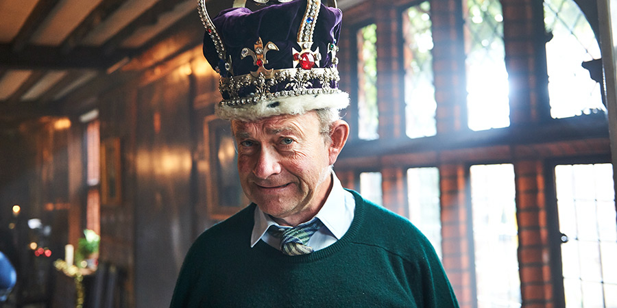 The Windsors. Charles (Harry Enfield)