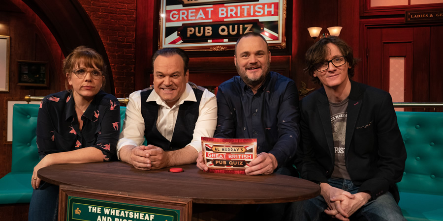 Al Murray's Great British Pub Quiz. Image shows from L to R: Kerry Godliman, Shaun Williamson, Al Murray, Ed Byrne. Copyright: Avalon Television