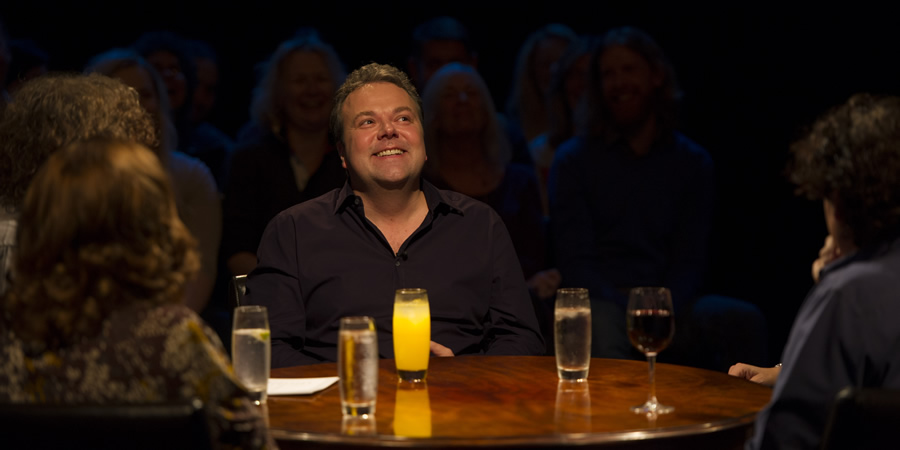 Alan Davies: As Yet Untitled. Hal Cruttenden