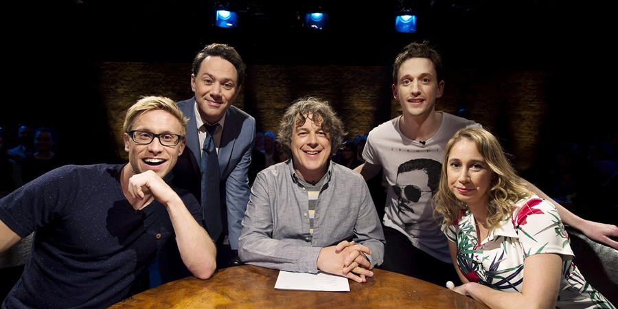 Alan Davies: As Yet Untitled. Image shows from L to R: Russell Howard, Reece Shearsmith, Alan Davies, John Robins, Tiffany Stevenson. Copyright: Phil McIntyre Entertainment